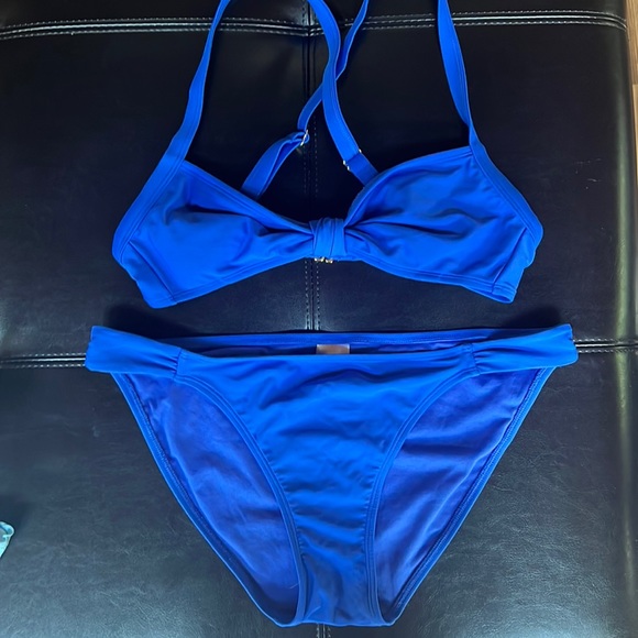 Royal blue bikini - Picture 1 of 2